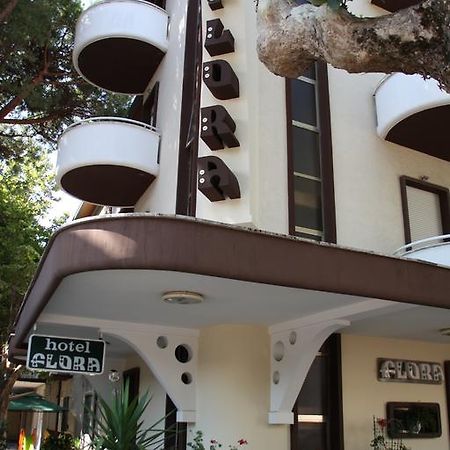 Hotel Flora Bellaria-Igea Marina Zewnętrze zdjęcie