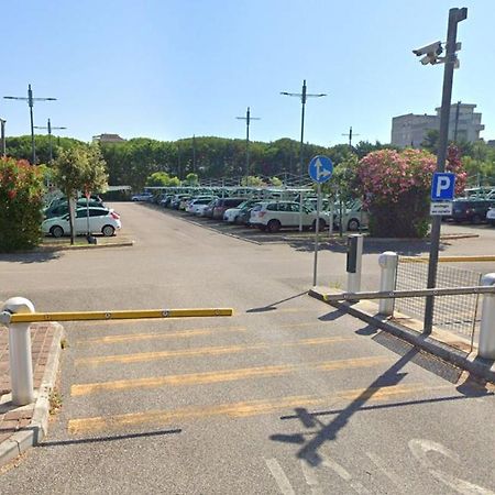 Hotel Flora Bellaria-Igea Marina Zewnętrze zdjęcie