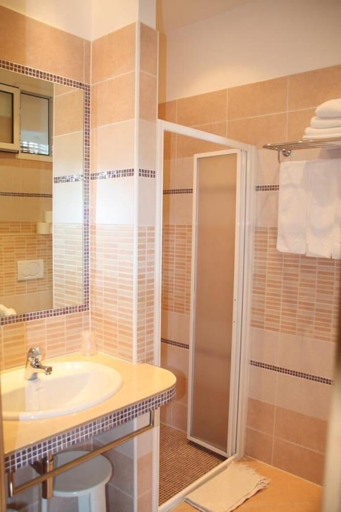 Hotel Flora Bellaria-Igea Marina Zewnętrze zdjęcie
