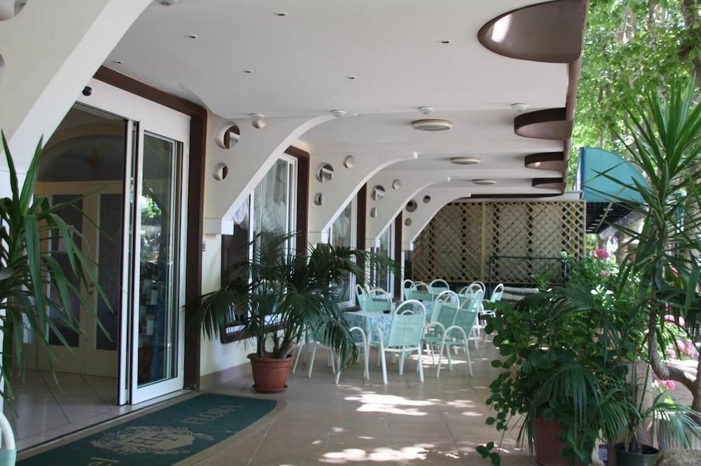 Hotel Flora Bellaria-Igea Marina Zewnętrze zdjęcie
