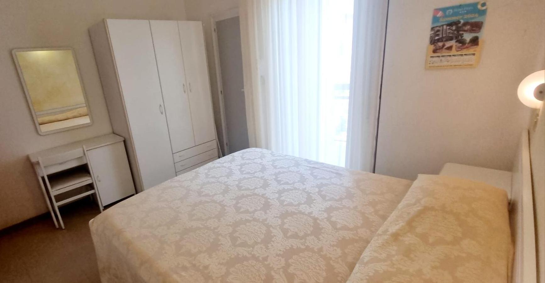 Hotel Flora Bellaria-Igea Marina Pokój zdjęcie