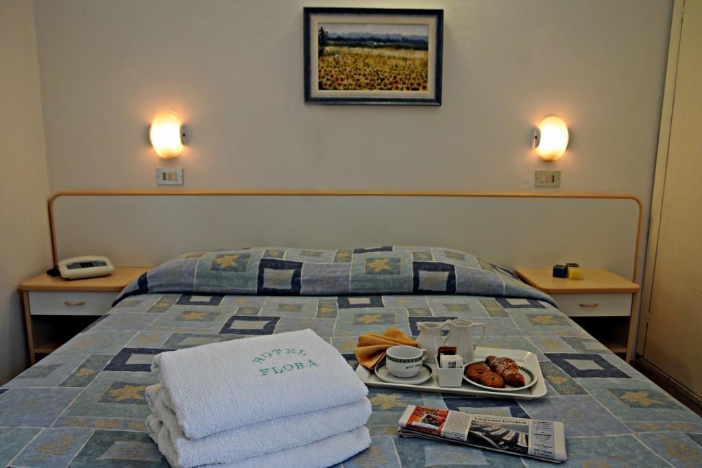 Hotel Flora Bellaria-Igea Marina Pokój zdjęcie