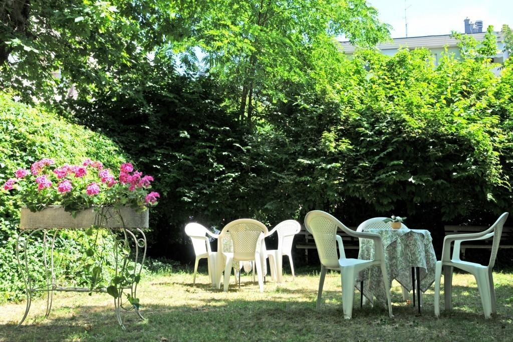 Hotel Flora Bellaria-Igea Marina Zewnętrze zdjęcie
