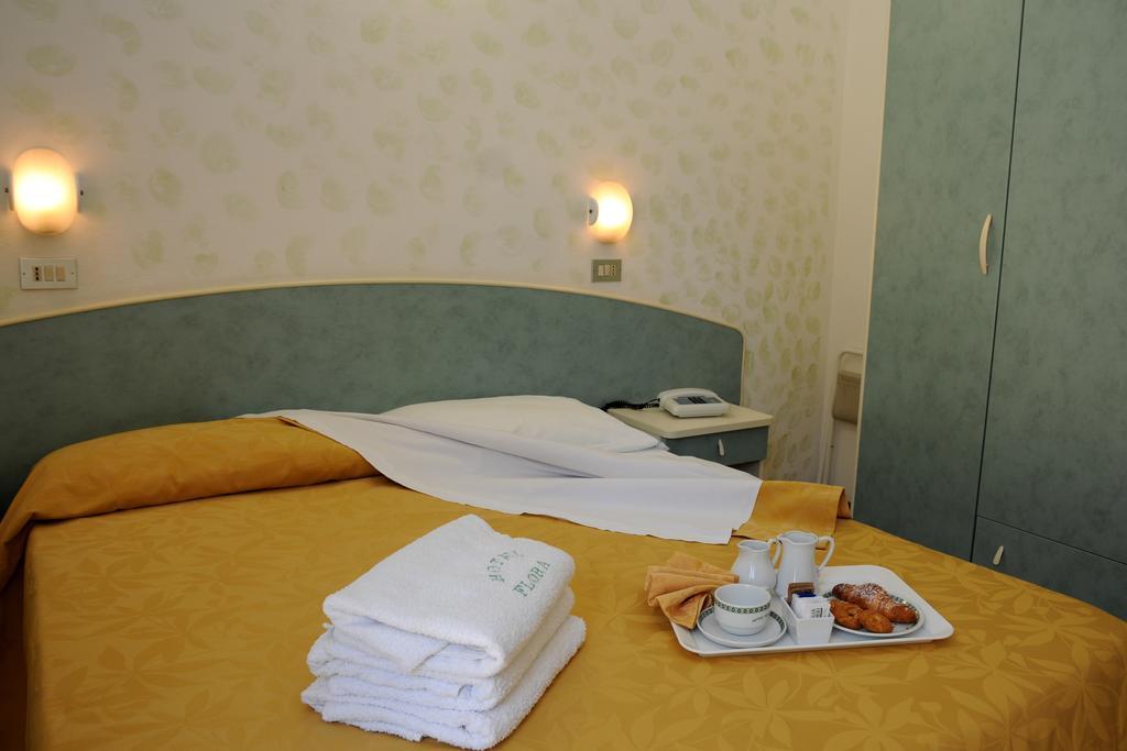 Hotel Flora Bellaria-Igea Marina Zewnętrze zdjęcie