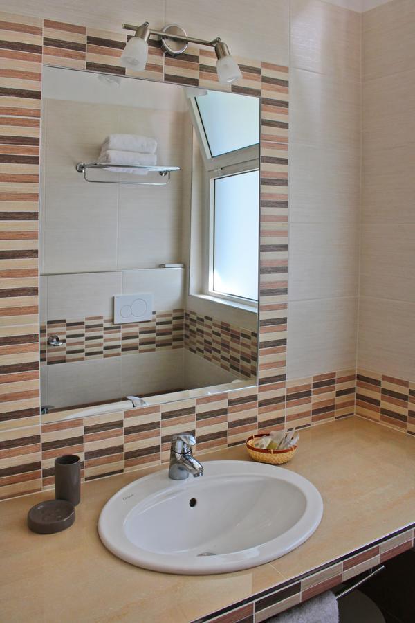 Hotel Flora Bellaria-Igea Marina Zewnętrze zdjęcie